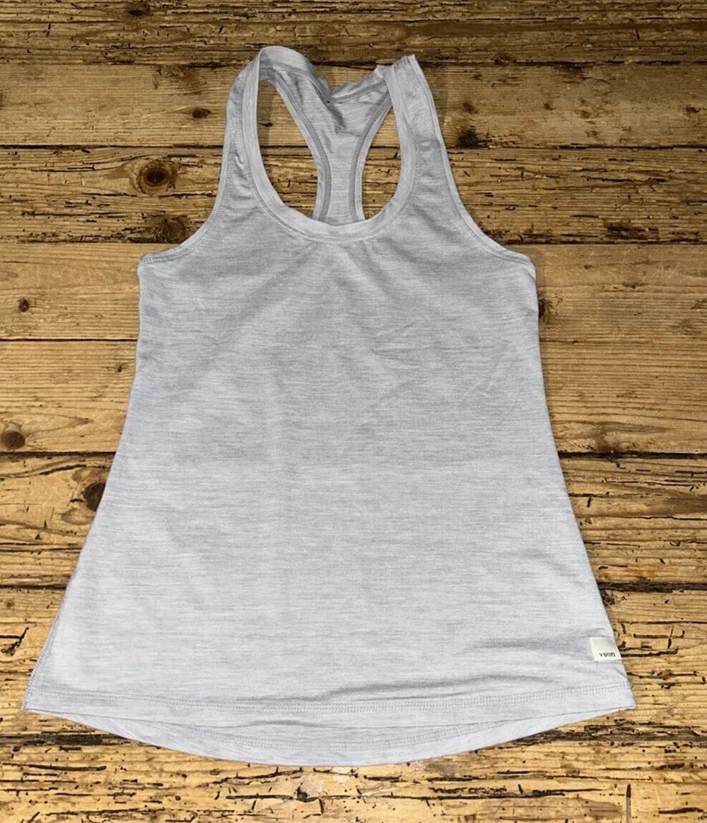 Vuori Women’s Size XS Platinum Heather Lux Performance Tank EUC